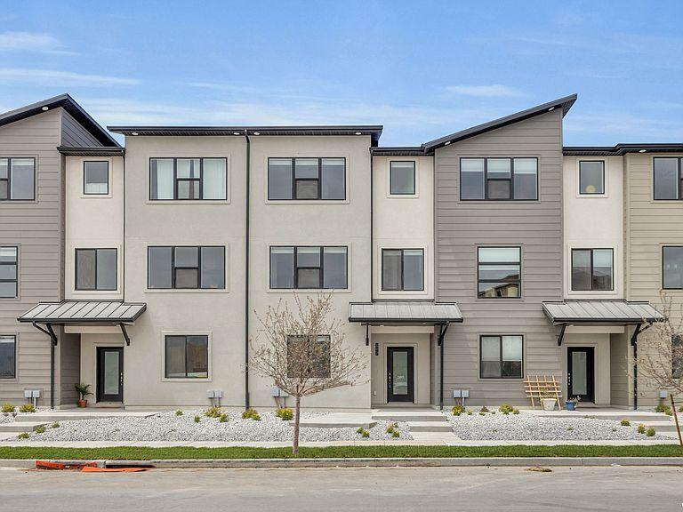 Modern American Fork townhome facade